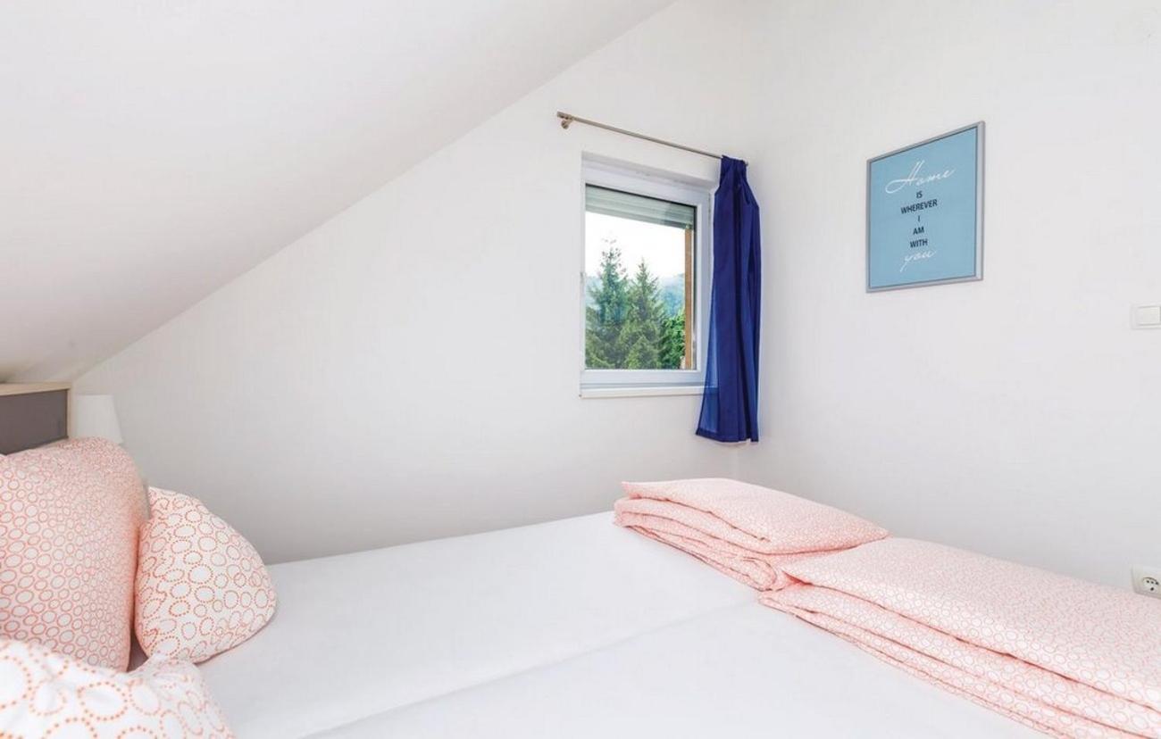 Apartments For Families With Children Jasenak, Karlovac - 17501 Chambre photo